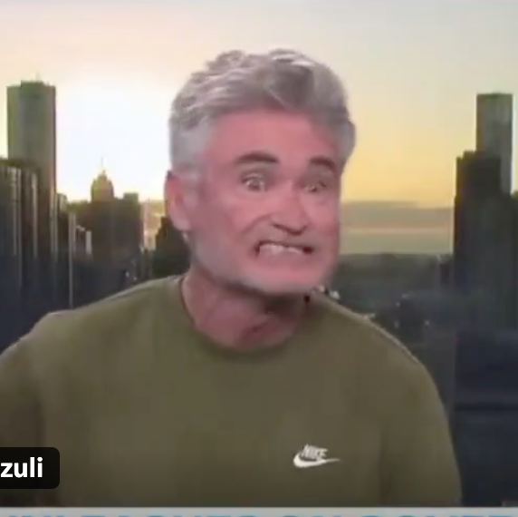 ChrisNewAccount's tweet photo. Man with net worth of $20 million has breakdown on live TV because he'll receive less government tax support.  
https://t.co/TmVYvHr6OM #auspol https://t.co/33mDH2QS29