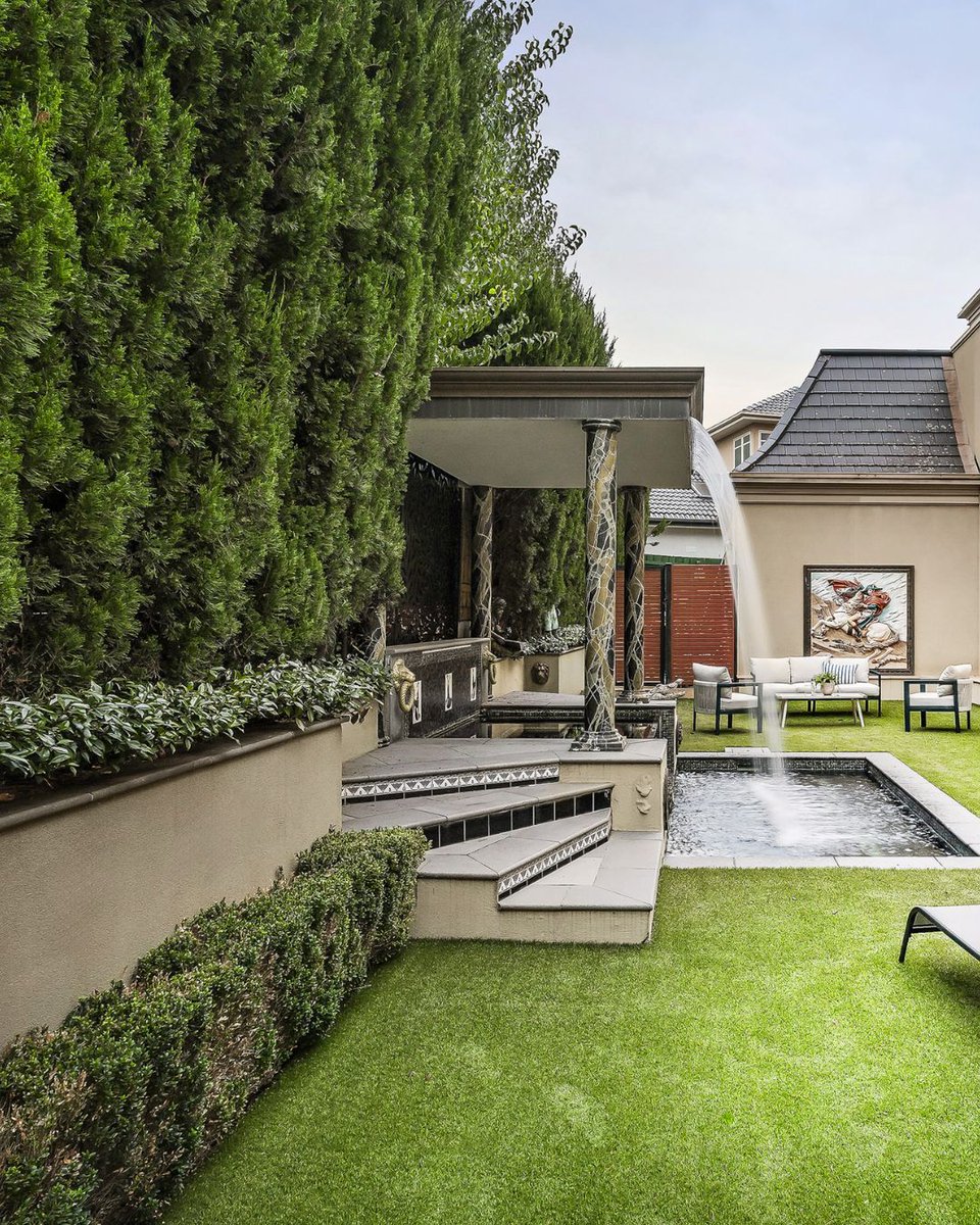 homelycomau's tweet photo. "Villa Monticello" in prestigious Strathmore blends French Provincial grandeur with resort-inspired living.

See more: https://t.co/lxSkd4gNQm

Listed by: McDonald Upton https://t.co/28V6X1ysnh