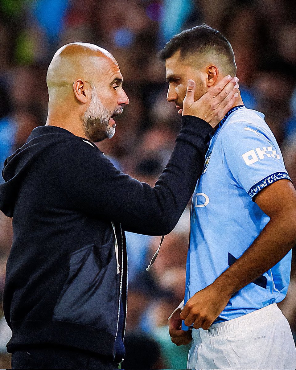 MancityNetwork's tweet photo. 🚨🗣 رودري عن بـيب غوارديـولا:

"لم أتـحدث معه لأشكره على كل ما فـعله للنادي ولي شخصـيًا.

عندمـا تأتي تلك اللحظة، في كثير من الأحيـان لا تكون الكلمات ضروريـة.

لقـد بذل حياته من أجل نادٍ من أجل تحـقيق النجاح.

والـوصول إلى القمة يمر بلحظات صـعبة، وهذا ما يصنع التاريـخ.

هـو دائمًا يقـول إنه عندما نعتـزل.

سنعانق بعـضنا ونتذكر اللحظات التـي عشـناها معًا.

لا أعـتقد أنه سيأخذ وقتًا طويـلًا.

قبل أن يـعود للانخراط مجددًا في عـالم كرة القدم." 🩵😢