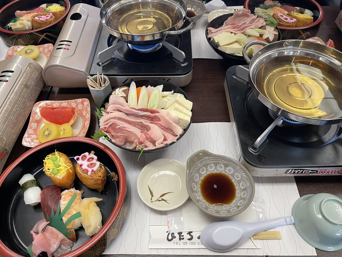 4Gakko's tweet photo. 同級生で年1から毎月会うレベルの人まで5人以上いること、元会社の同僚と年2くらいは飲みに行くこと、元々同じ職場の人とも再会できて、また会おうねってなったこと。今も昔もあの時すごく楽しかったね！って思ってくれる人が多いのはとても嬉しい😊(男性ゼロ) https://t.co/DHb0rxaUH4
