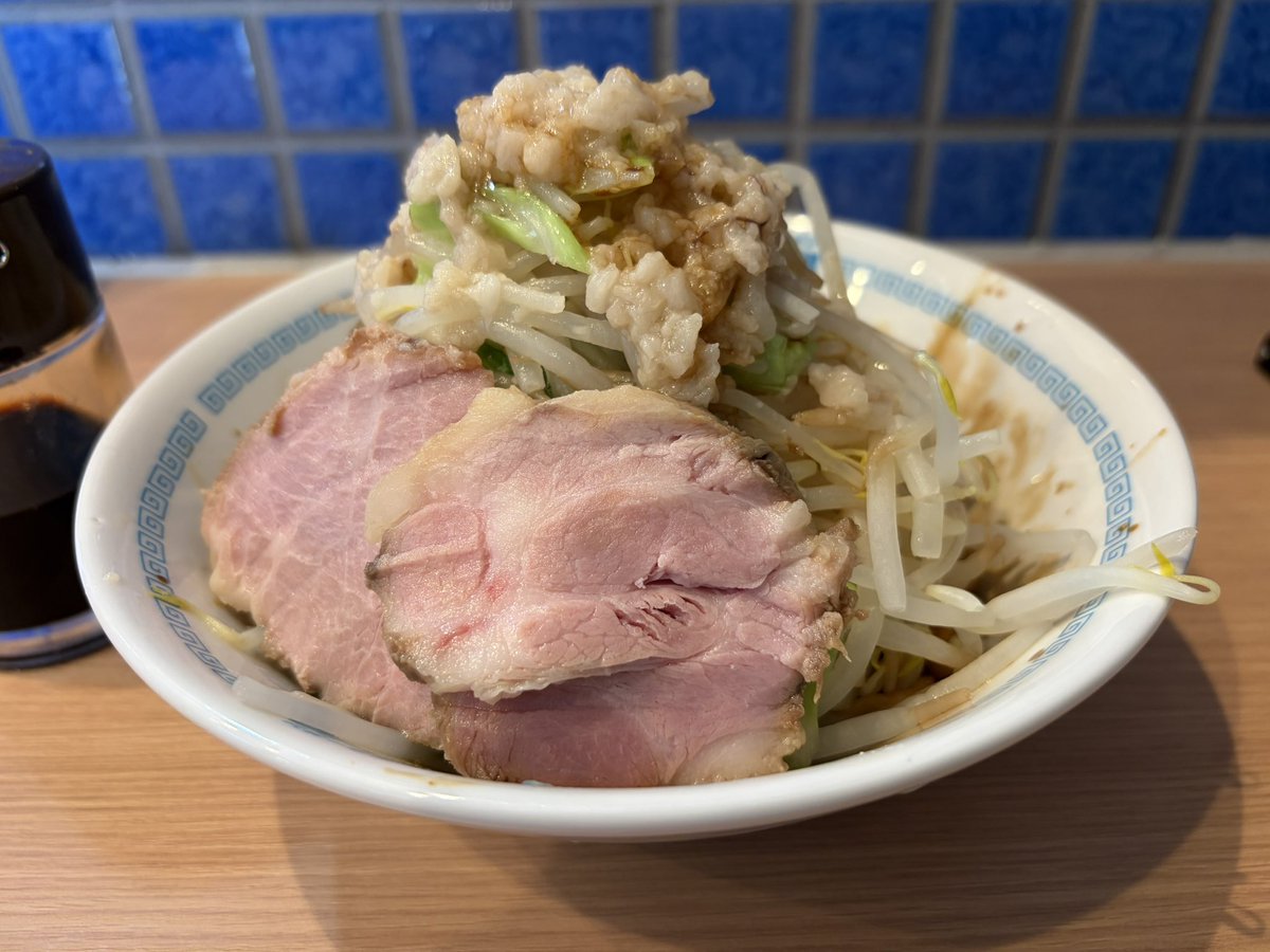 RyoMCST's tweet photo. 東大前の新店・お塩浩太郎で醤油味に変更して食べてみたら、素晴らしかった！ https://t.co/YXYFC5letq