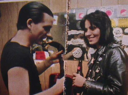bab0oshk44's tweet photo. Joan Jett and Dave Vanian. https://t.co/ZpdCGN1jUP
