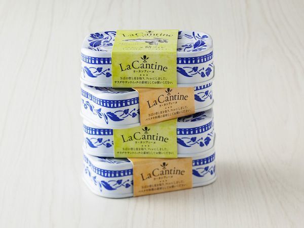 i_______DESIGN's tweet photo. ギフトやインテリアとしても楽しめる、陶器・洋食器をイメージしたキッチンに映える缶詰。
鯖フィレ缶詰 「ラ・カンティーヌ」　|　電通, マルハニチロ, GK Graphics　|　872r2

https://t.co/eyP8cKQHZs https://t.co/xZc9R6mbOY