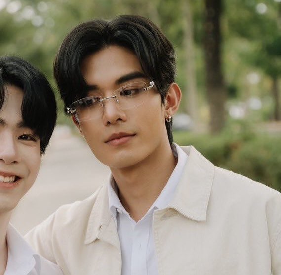 talaywithher's tweet photo. วาสนาน้องณคุณครับ 🕶️♥️ — #netsiraphop https://t.co/Suf5H5fOov