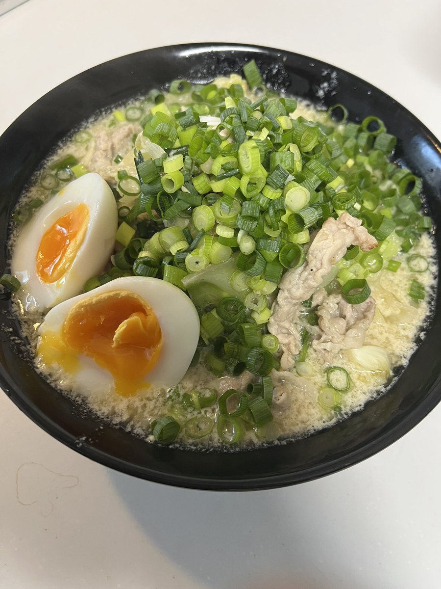 ryoDBD1's tweet photo. 今日の昼飯〜 https://t.co/rYu9HNo36V