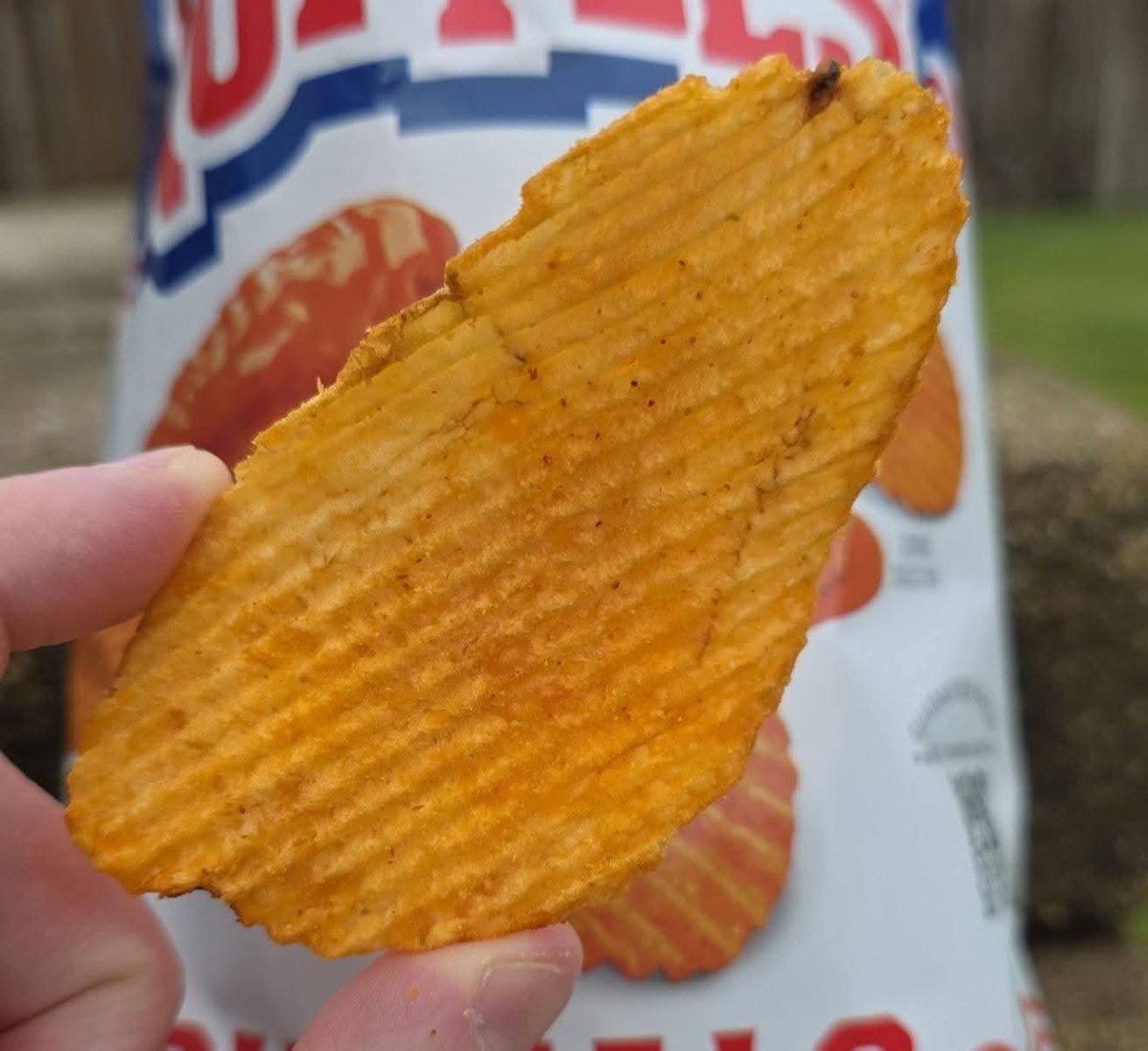 These new Buffalo Wings Ruffles are dangerously good and this really ...