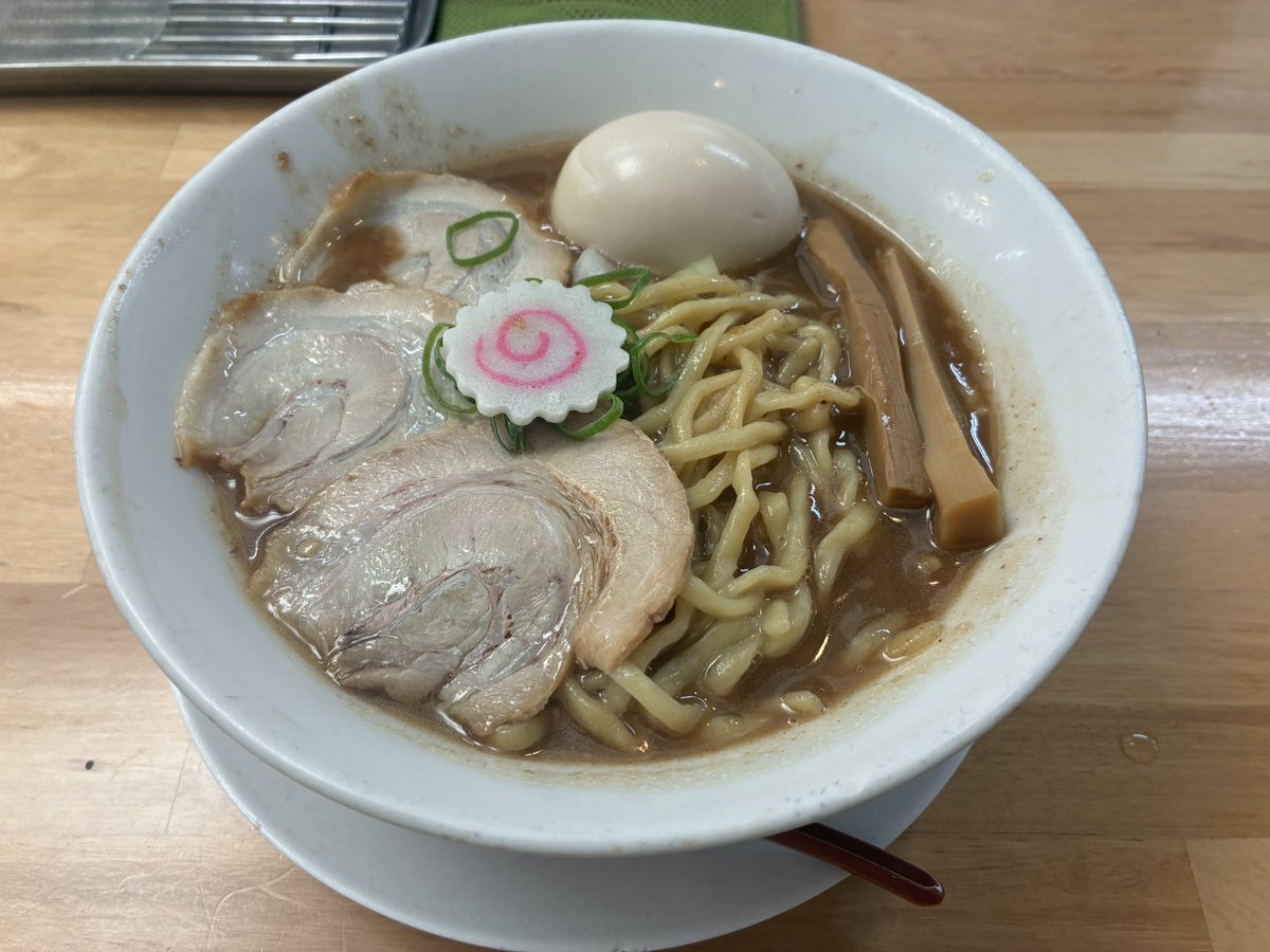 neturalcolor's tweet photo. 尼崎（ぶたのほし）

兵庫でも屈指の旨さを誇ると言われるラーメン食えて幸せ。 https://t.co/dOKf9n8yIi