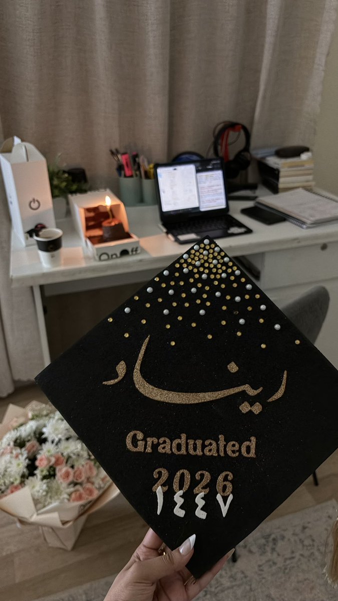 yirl14's tweet photo. - مذاكرة آخر فاينل في مسيرتي الجامعية -
🤍 https://t.co/6ANFhbvWYF