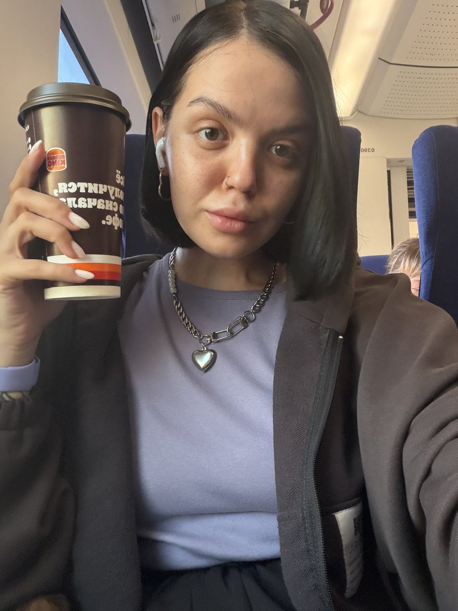 спаркл роуп квин tweet media