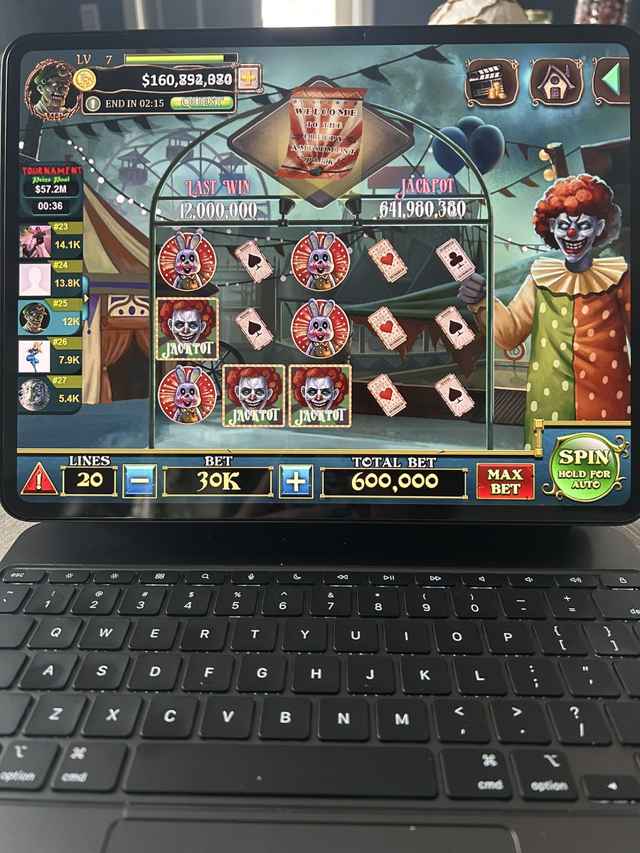 Undying_Dogma's tweet photo. I got 13inch IPad Pro.. With key board all I paid for 2k.. Cause I going to be doing some writing on there and more. I don't have to use my phone. @ZacharyAquarius @EarthTimelord @DXDdragon2 @Giovanni_Brooks
@dorkbluesman82 @princessphan_ @YE11inLiz
@MPuckett77 @KyoumaSensei https://t.co/wCLtCA46BF