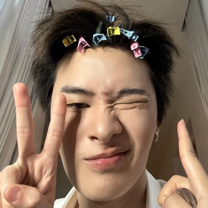 เจ๋ง (공룡이) tweet media