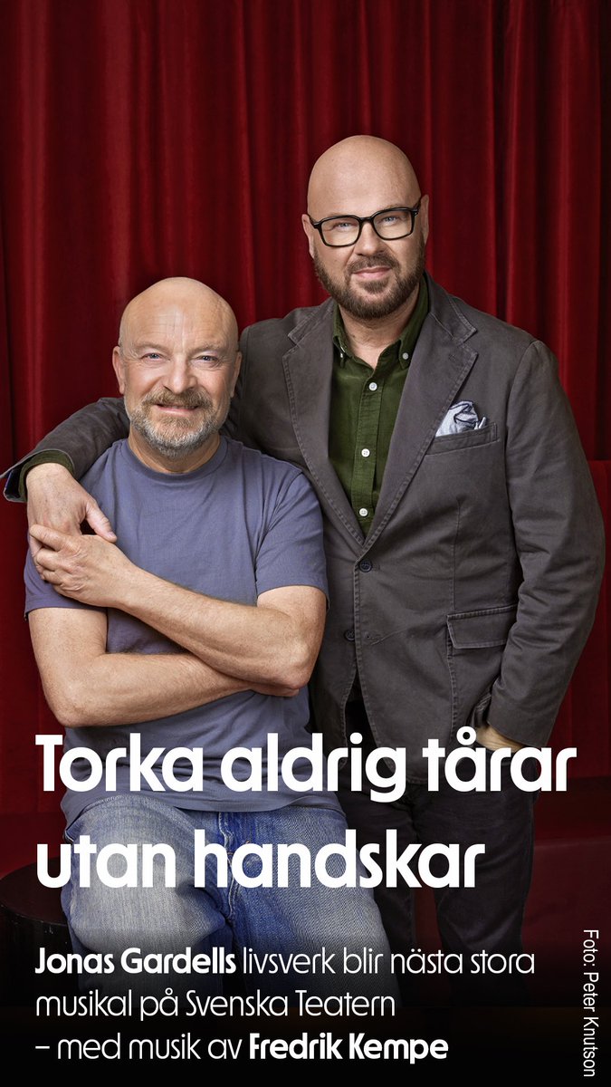 SvenskaTeatern's tweet photo. TORKA ALDRIG TÅRAR UTAN HANDSKAR - premiär 2028 på Svenska Teatern. 
Jonas Gardells hyllade berättelse blir vår nästa stora musikal efter Änglagård – båda musikaler med musik av Fredrik Kempe. Regi: Jakob Höglund. 
#jonasgardell #musikal #helsingfors

https://t.co/TsrArnRbqC https://t.co/ej4gMbysC1