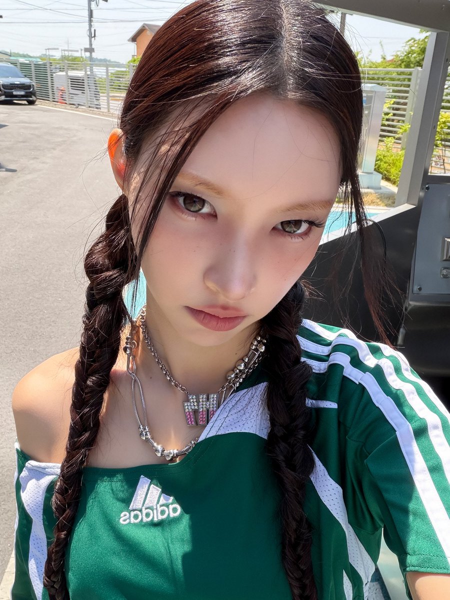 빵야 tweet media