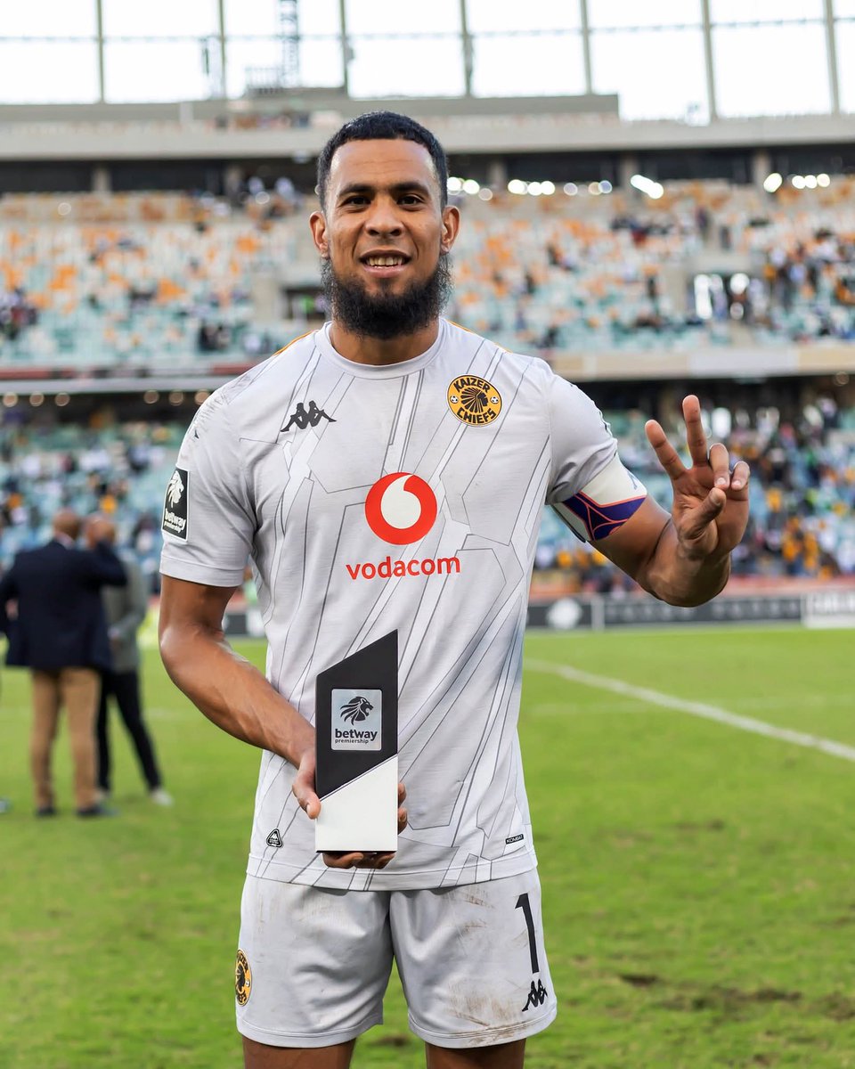 FreshmanJoni's tweet photo. Broos must be Condemned 
How can you left the "South Africa's Stopper ✊✊ https://t.co/sZJB5yd3WG