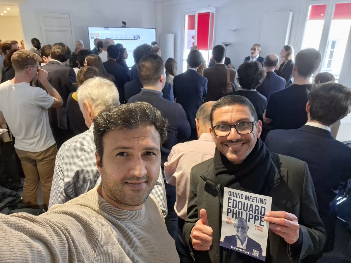 HorizonsP17's tweet photo. Réunion des cadres franciliens @HorizonsLeParti autour de @fredvalletoux et @Arnaud_Pericard pleinement mobilisés pour porter le projet de @EPhilippe_LH 
🚀 Prochaine étape : le grand meeting du 5 juillet 
ℹ️ RDV demain 11h marché Bio des Batignolles et dimanche 11h marché Lévis https://t.co/voJkoSWh2w