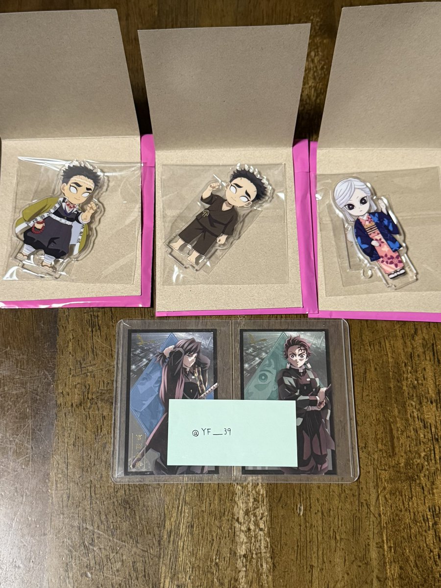 YF___39's tweet photo. 鬼滅の刃 立志編 遊郭編 柱稽古編 繋がるランダムアクリルスタンド 第二弾 A D 交換

譲→錆兎/真菰/鱗滝/善子/禰󠄀豆子/悲鳴嶼/あまね
求→立志編 義勇（横向き）/炭子（両種）/無一郎笑顔or定価＋送料

交換優先ですが、譲渡も検討します。
まとめてですと嬉しいです。
お気軽にお声掛けください。 https://t.co/uFtXLFlChr