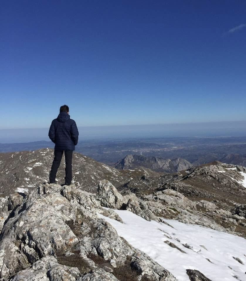 lamontanaqueveo's tweet photo. ⛰️Día 163 año 2026⛰️

«Por eso pedimos que no perdamos, a causa de los bienes, el bien mismo; que al perder bienes no perdamos el bien…; qué no nos perdamos…»

#Montaña #PuraVida #Asturias https://t.co/E8LH1bLpjs