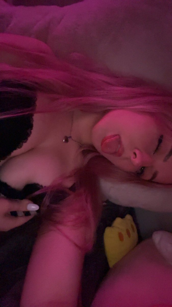Kelseahorny's tweet photo. Facetime/Sexting ๐ dm to burst some nuts ๐ซ
#horny #nolimit #teenage #xlii #sex #porn #somno #teenagegirls #exny #buyingcontent #pussy #sellingfacetime
#nsfwtwt #nsfw #nudes #bop #bopworld #facetime #nudestrade #FlirtyVibes #NightOwls #USA #chudai https://t.co/8qKVbAPD6v