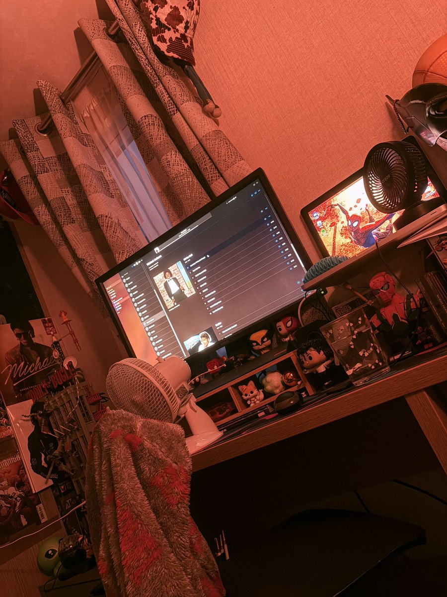 spectorsknight's tweet photo. an updated promo!

- 19 (he/him)
- rivals, fortnite, minecraft 
- moon knight (colonel) main
- learning to main rogue
- marvel, x-men, mk, spider-man, romy 
- michael jackson, backrooms
- ny jets

#xmentwt #rivalstwt #moothunt #promotwtㅤ https://t.co/qKjZgMlpTW