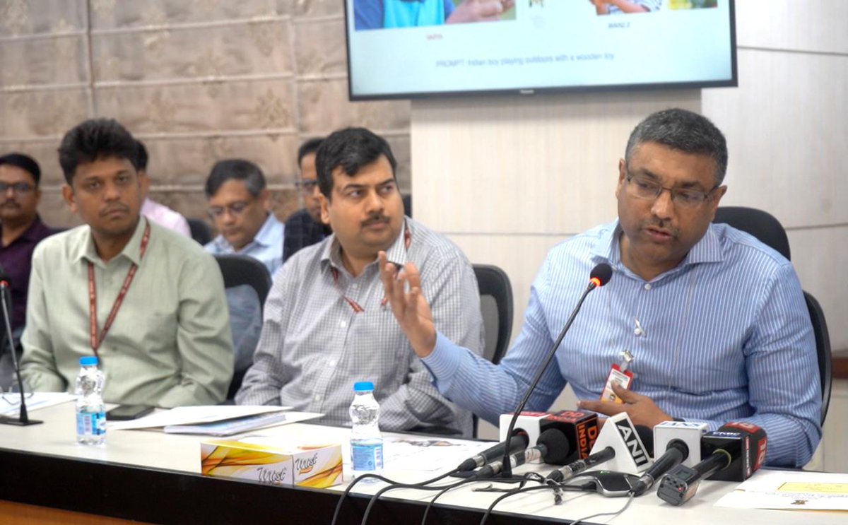 OfficialINDIAai's tweet photo. India's AI innovation ecosystem continues to grow stronger.

With support from the #IndiaAIMission, @Avataar  has developed Varya, India's first distilled video model, marking an important milestone in India's AI innovation journey.

The model was launched today by Shri S Krishnan, @SecretaryMEITY. The event was attended by Shri Amitesh Kumar Sinha, Addl Sec, @GoI_MeitY & CEO,@SemiconIndia; Shri @sudeep_tweets Joint Secretary, @GoI_MeitY;  Shri Saurabh Vijay, CEO @OfficialINDIAai  & @ceo_uidai; and Shri @AluruSravanth, Founder, https://t.co/iCegDZqimX other senior officials from the Ministry of Electronics and Information Technology for this important milestone in India's AI journey.

#IndiaAI #AIInnovation #DigitalIndia

@AshwiniVaishnaw @jitinprasada @PIB_India @_DigitalIndia @mygovindia