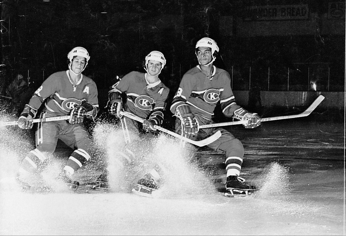 mpott43's tweet photo. With the @KingstonFronts hosting the OHL Draft this weekend a look back to 1973 and the first pick in franchise history. Brad Rhiness a speedy forward from Huntsville ON ranks as one of the great players in franchise history. https://t.co/sZ2vuEqcGY https://t.co/U8T7XqImhd