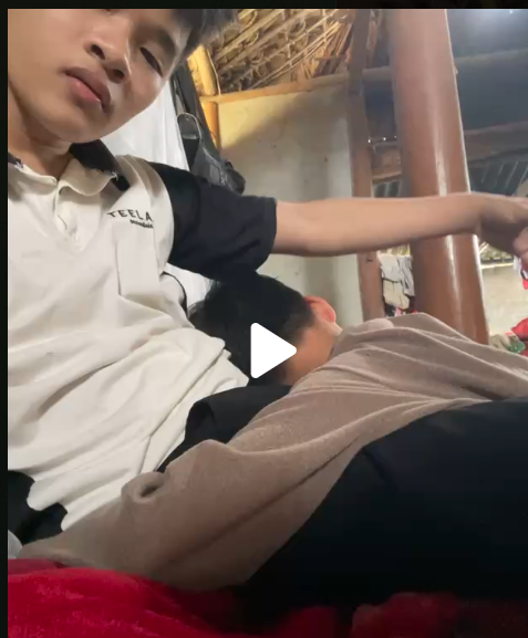 cotraidep's tweet photo. Trai bản túng quá dứt luôn cháu ruột. Bạn nào muốn xem full ib mình nhé 😊
#traithang #gayAl #traidep #hocsinh #studen https://t.co/ecjBrwsfaz