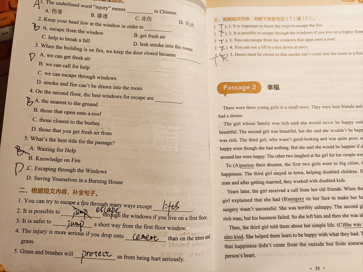 norma_nc's tweet photo. Small daily English wins add up! Try learning 3 new words or a 1-sentence grammar tip today – consistency beats cramming every time. https://t.co/2Z2CI25aUl