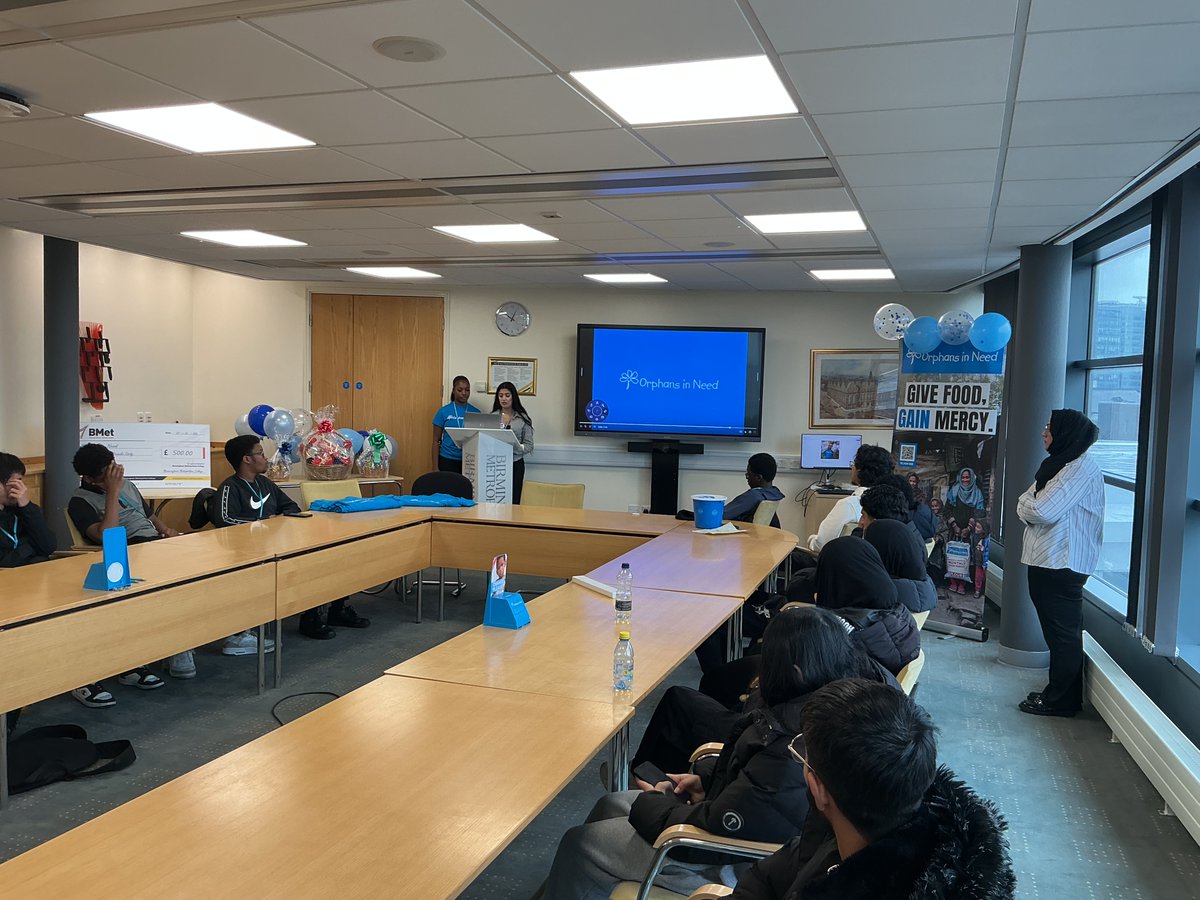 BMetC's tweet photo. We feel so humbled & inspired by our #TLevel #Business Students at Matthew Boulton College, who have raised over Β£12,00 for UK based #charity, @orphansinneed, who have a global reach to support orphan children.π
We held a celebration event to mark the students achievements! ππΌπ https://t.co/L9dWQOjG3h