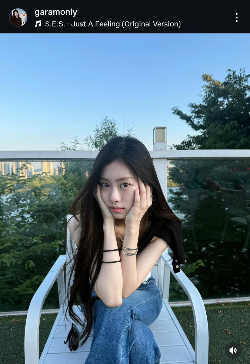 here4garam's tweet photo. atp she's a 1st gen kpop listener https://t.co/uC0LtBJiVD