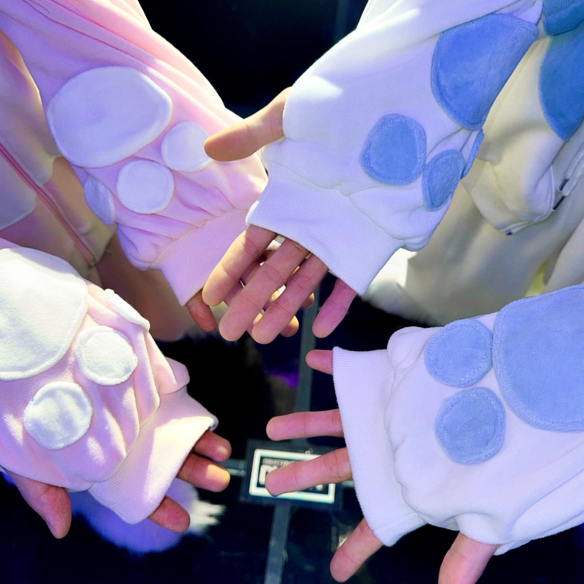 pinkkinjm's tweet photo. 🩷🩵 in every universe https://t.co/Aptiigw3n6