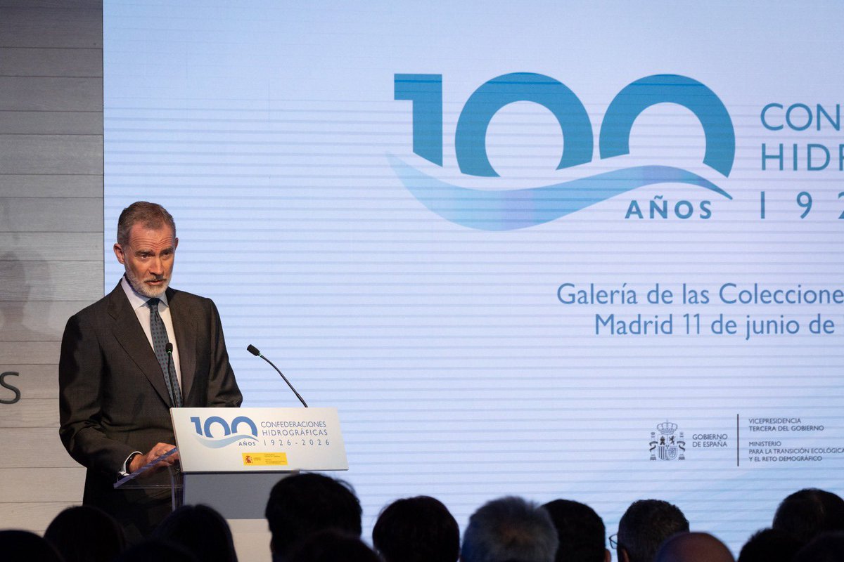 fecoreva's tweet photo. 💧 El Ministeri per a la Transició Ecològica i el Repte Demogràfic (MITECO) celebra el centenari de les confederacions hidrogràfiques. 

👏🏻 El president José Soria assisteix a la gala presidida pel Rei Felip VI a Madrid. https://t.co/XSp2uRUtxR