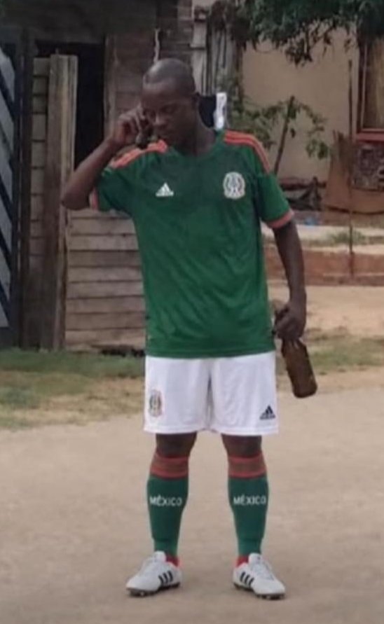 Handisirini_saka ndiani?? tweet media