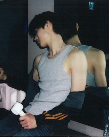 seonghyeon pics tweet media