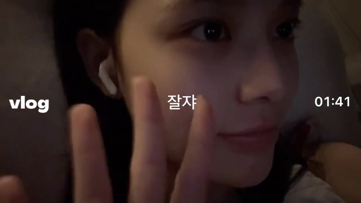 3sam1il's tweet photo. 헐… 똑같다(41분인것마저) https://t.co/PXONpJdeiq