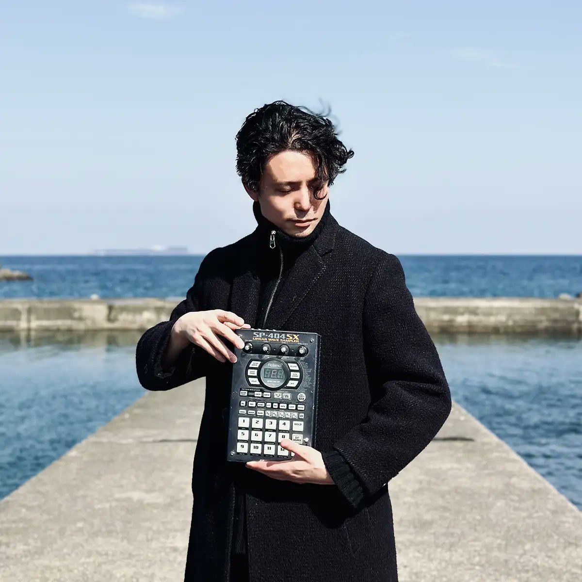 indiegrab's tweet photo. 【NEWS】ビート&amp;アンビエント・プロデューサー TOMC　フル・アルバム『Elan』カナダのInner Ocean Recordsよりリリース決定 &amp; 先行シングル「Tokiwa (feat. Notation)」配信開始 https://t.co/hxtKfLVLly #indiegrab #インディーズ #音楽ニュース https://t.co/lH55kJsz9D