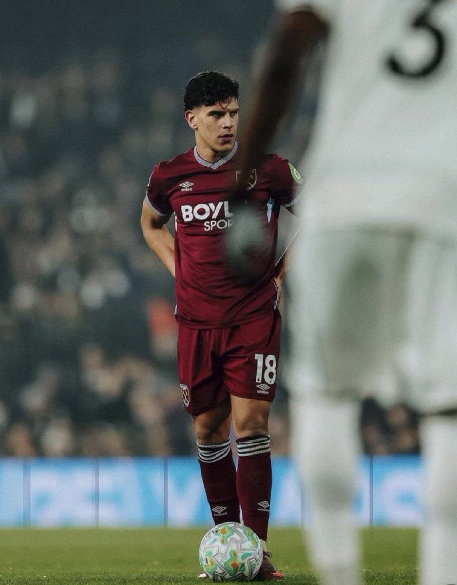 Fineboy_Vicky's tweet photo. 🚨 𝐉𝐔𝐒𝐓 𝐈𝐍: United already started an official conversation with Mateus Fernandes’ agent to start preparing an OFFER to West Ham. #MUFC [@FabrizioRomano] https://t.co/a7u6B2bAQA