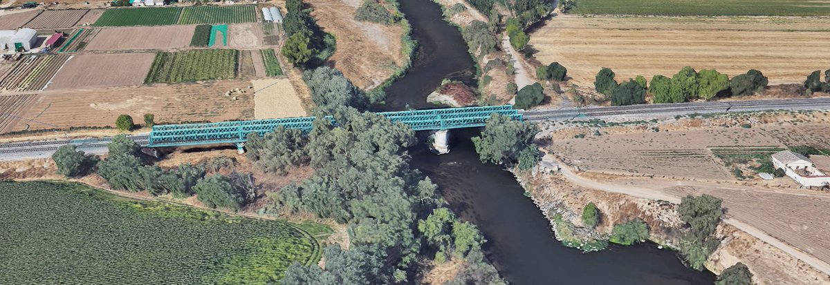 RevistaViaLibre's tweet photo. Licitada la redacción del proyecto constructivo del nuevo puente sobre el río Jarama, entre Aranjuez y Seseña

La sustitución de la estructura actual optimizará la C-3 de Cercanías de Madrid y los servicios del tráfico mixto hacia Andalucía y Levante

https://t.co/H43XOGuBER https://t.co/viXkYnurKr