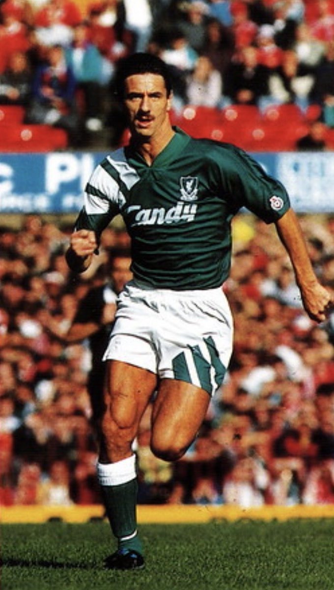 Theleaguemag's tweet photo. Ian Rush of Liverpool https://t.co/EKpWiF5G5t