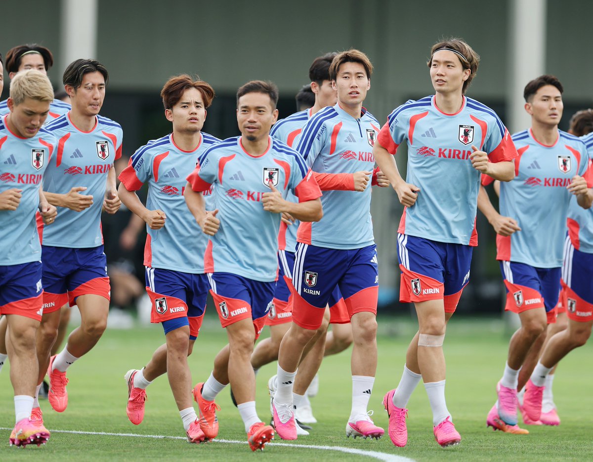 HuffpostJ_SDGs's tweet photo. ワールドカップ全試合の4分の1、「危険」な高温予想。「偶然ではありません。これが気候変動です」サッカーファンに今、知ってほしいこと
https://t.co/sIhjQARMp1

FIFAワールドカップ2026の試合では、選手やサポーターの安全を脅かす水準の高温が予想されています。

気候変動がW杯に与える影響とは https://t.co/GS4SM3jPgK