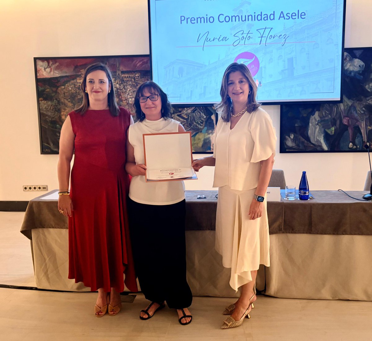 unileon's tweet photo. Hoy celebramos junto a ASELE siete años impulsando una red de mujeres que emprenden, dirigen, innovan y transforman la realidad de nuestra tierra.

💜 Desde la ULE creemos en el poder de las alianzas, en la igualdad de oportunidades y en la importancia de seguir construyendo. https://t.co/FNL8ALCMWj