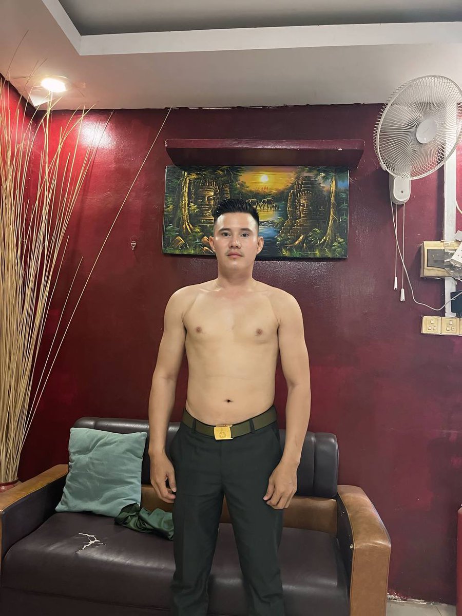 BrosTho21260047's tweet photo. អាចកក់បាន https://t.co/5rhNSQdoKd