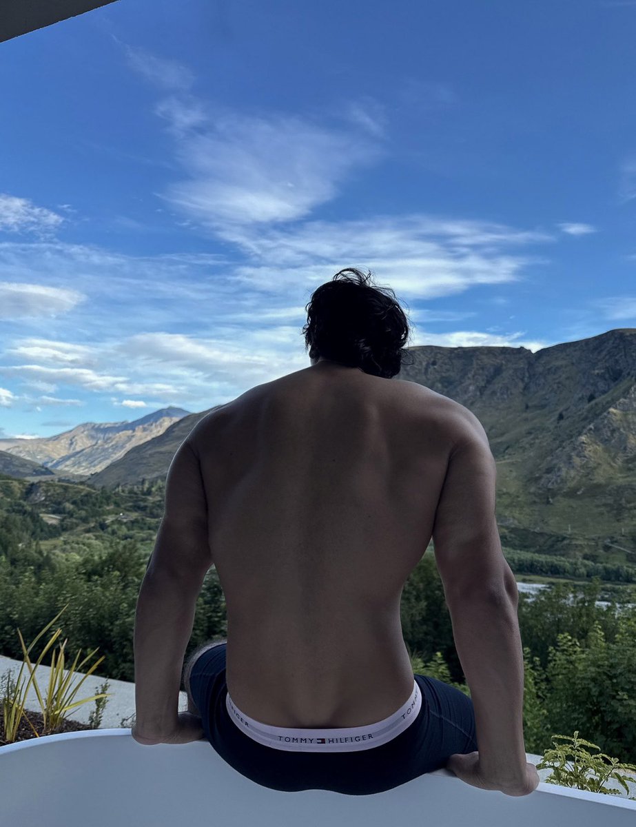 me7et7's tweet photo. Favorite view https://t.co/6EfioIgiPS