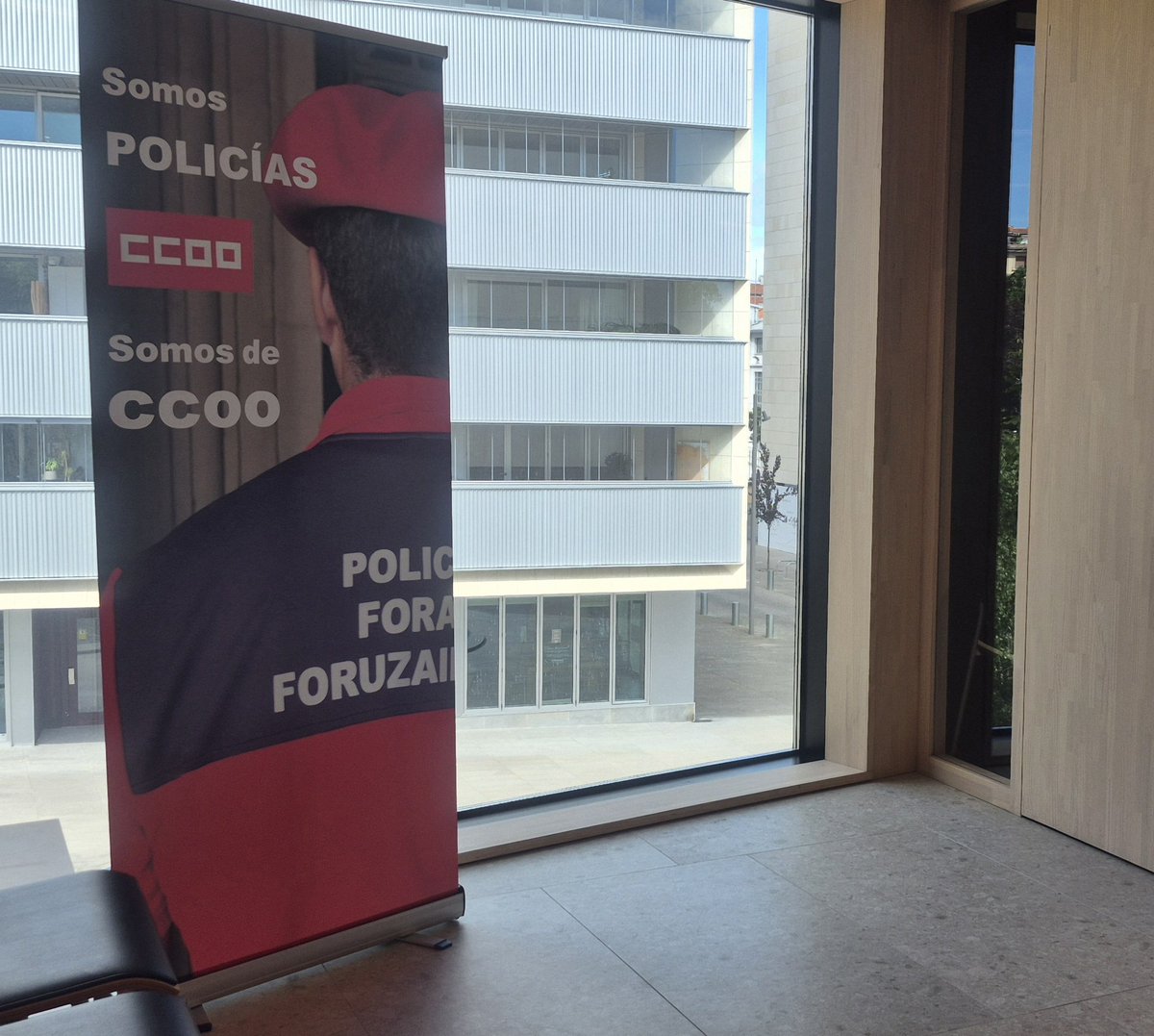 PFCCOO's tweet photo. Actuaciones Policiales Prácticas ante Juzgados y Tribunales 
https://t.co/gJ8Gd6A7Jo https://t.co/Ivd9lPDHmA