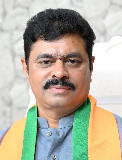 vpr_official_'s tweet photo. Warm birthday greetings to Shri @CMRamesh_MP Garu, Hon’ble Member of Parliament from Anakapalle.

Wishing you a year filled with good health, happiness, and greater accomplishments in public service. May you continue to serve the people with dedication, vision, and unwavering commitment, contributing to the progress and prosperity of our nation.