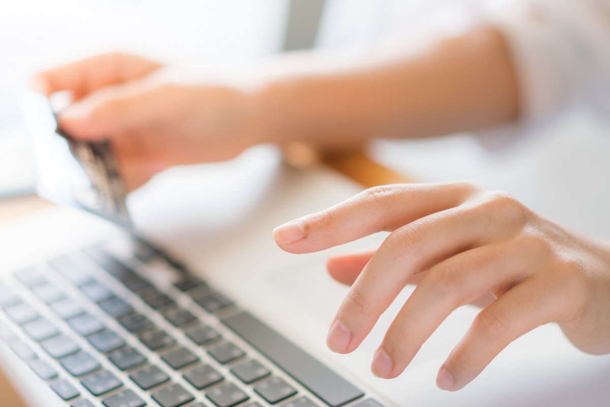 apdcat's tweet photo. 🔐 Sabies que tens dret a ser informat sobre el tractament que fan les organitzacions de les teves dades?

Quan una entitat recull les teves dades personals, t’ha d’oferir  informació clara, i entenedora sobre l’ús que en faran.

👇  Més info aquí
https://t.co/G2OhOlvhp7 https://t.co/GEUkoG603H