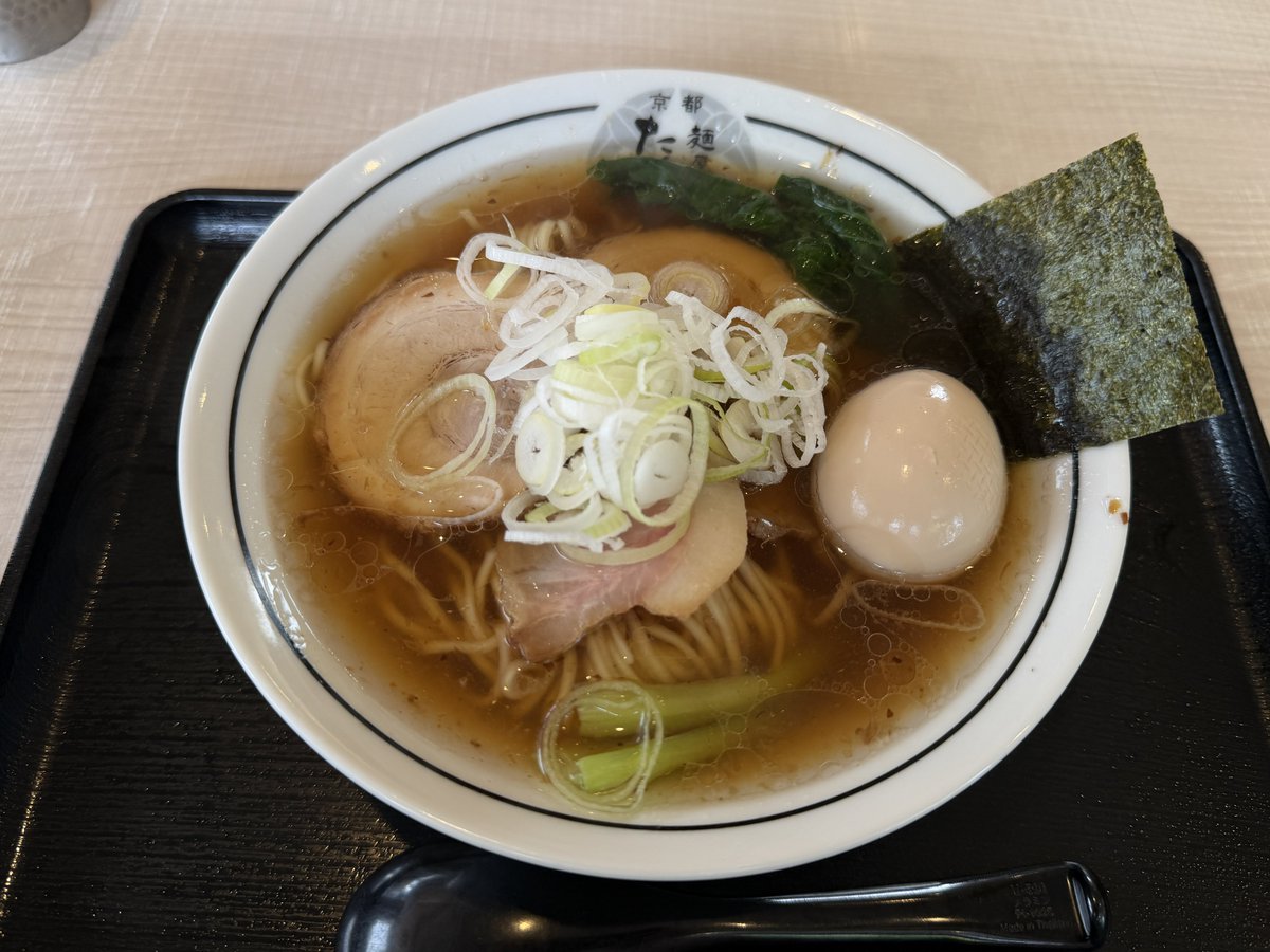 GoToToyotaRAIZE's tweet photo. カローラクロス慣らし運転で麺屋たけ井スタンプラリー3店舗巡ってます🍜
もうラーメンしばらくいいや。。と😆 https://t.co/Eq8kHDwece