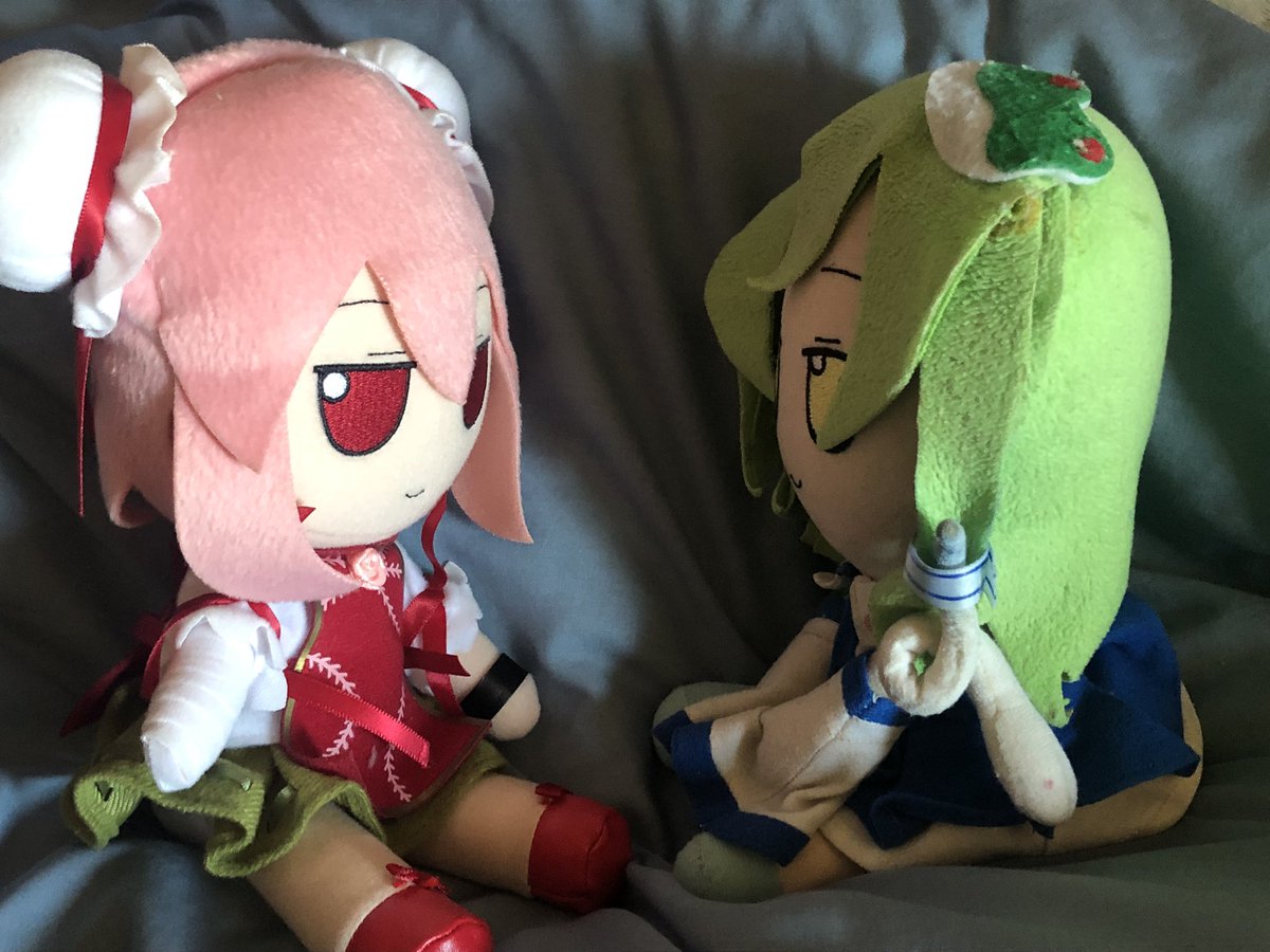 negitorod's tweet photo. 華扇「最近修行をさぼってませんか？」

早苗「華扇さん、それは霊夢さんに言うべきでは？」 https://t.co/pkylxC7rUx