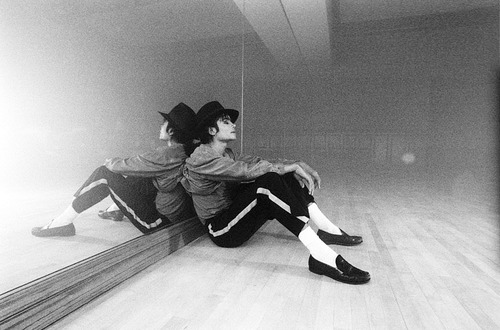 michael jackson daily pics 👑 tweet media