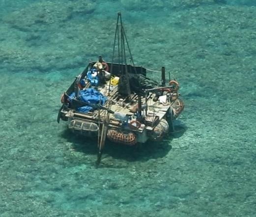 NguyenThih36's tweet photo. China says documenting structures in Philippine waters is “hype.”

Funny, when Beijing called Mischief Reef a “fishermen’s shelter,” it became a militarized island.

The problem isn’t transparency. It’s China’s track record of turning excuses into occupations. https://t.co/MJxF5pfspD