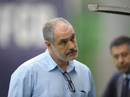 StevenVent101's tweet photo. Grassroots football, does Adoni Zubizarreta, former Sporting Director of Athletic Bilbao, FC Barcelona and FC Porto, have a point?

“In my opinion a key difference between European culture and British culture is the professionalization of grassroots sports clubs. In Britain your amateur sporting culture is more like, ‘let the kids have fun and maybe someone will turn out to be a good player’.

In Europe the local sports clubs are much more professional and much more organised. In the Basque region, for example, the local grassroots football club in a small village will have a Sporting Director, a Methodology Coordinator, and partnerships with local athletics clubs for physical development.”
@TheS_Resource #youthfootball #grassroots